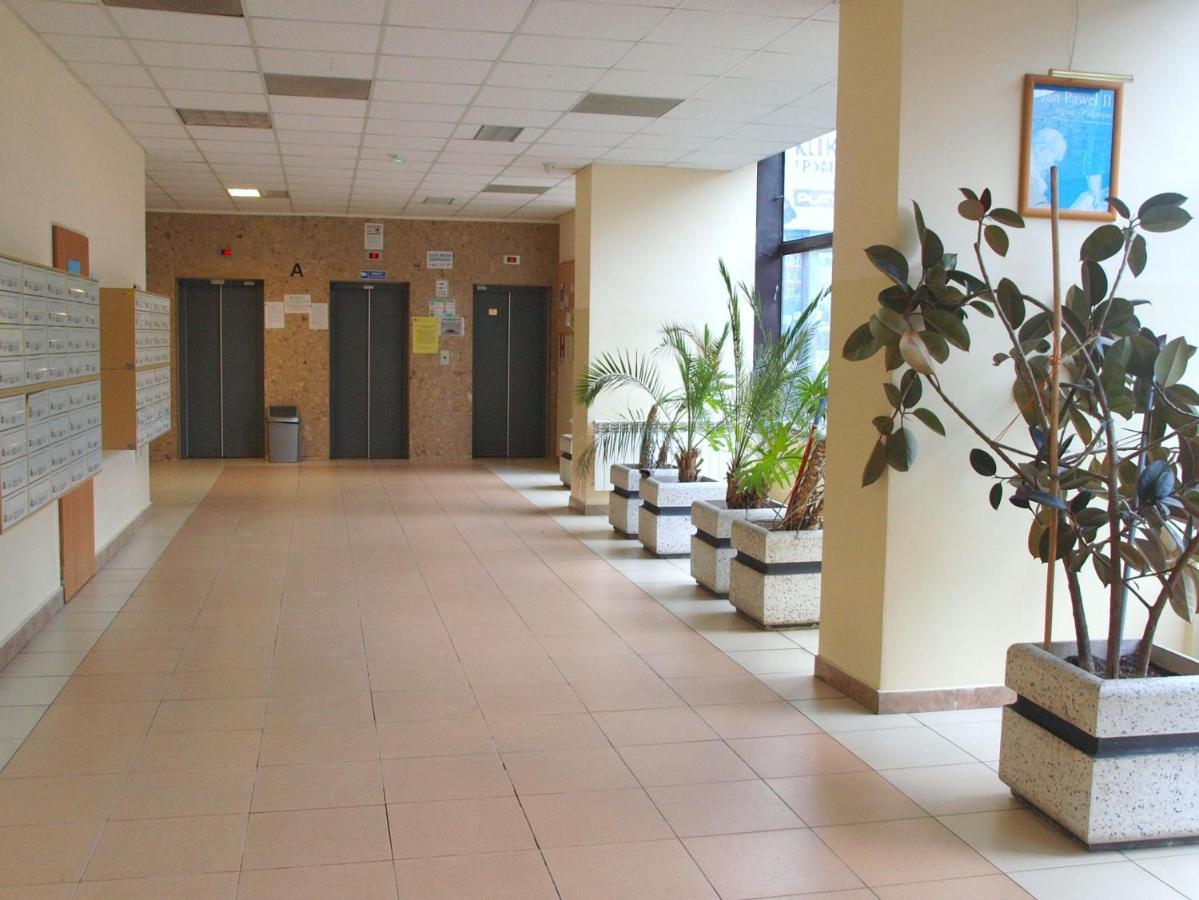 Apartament Rondo Onz Warszawa Zewnętrze zdjęcie