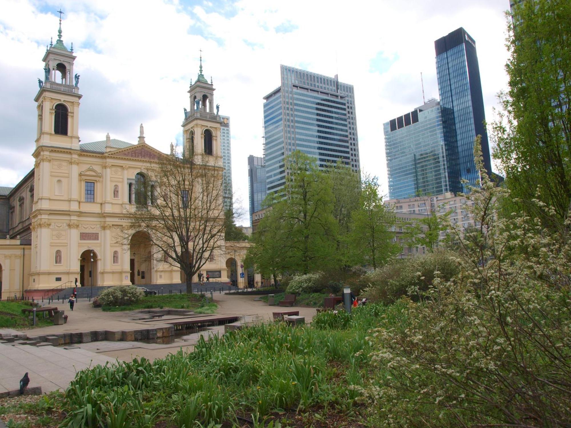 Apartament Rondo Onz Warszawa Zewnętrze zdjęcie
